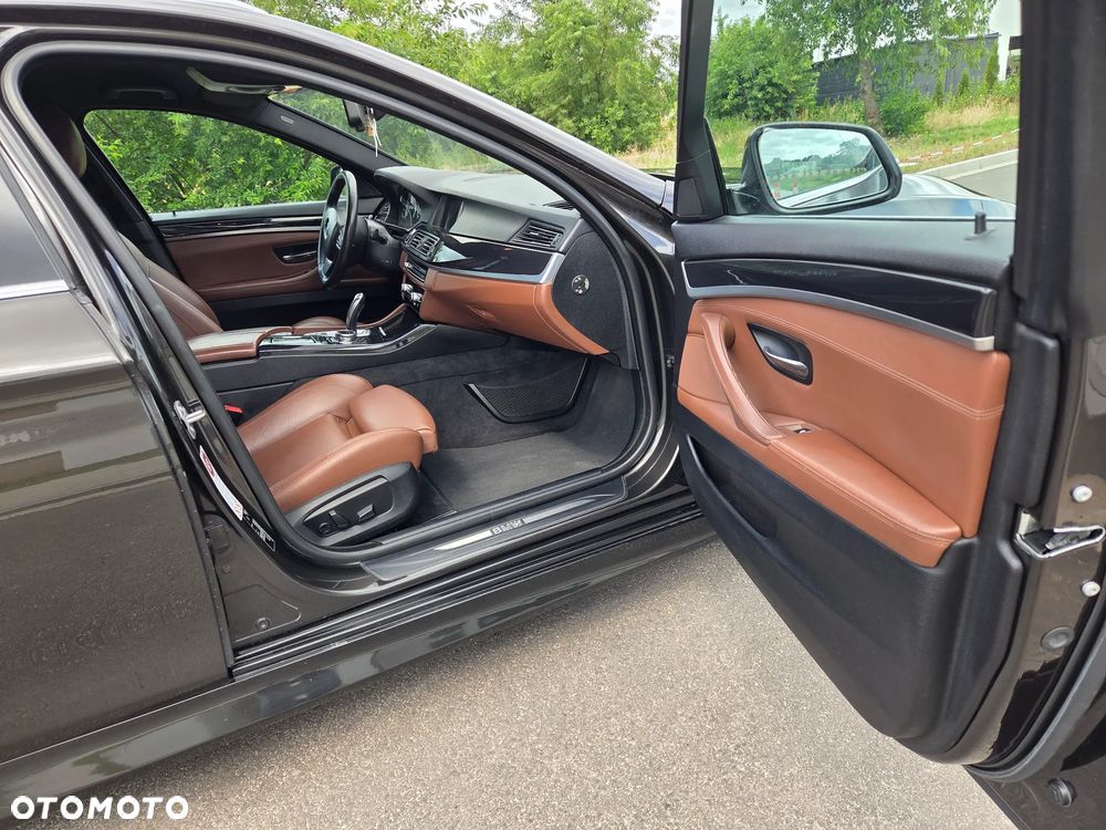 BMW Seria 5 520d - 7