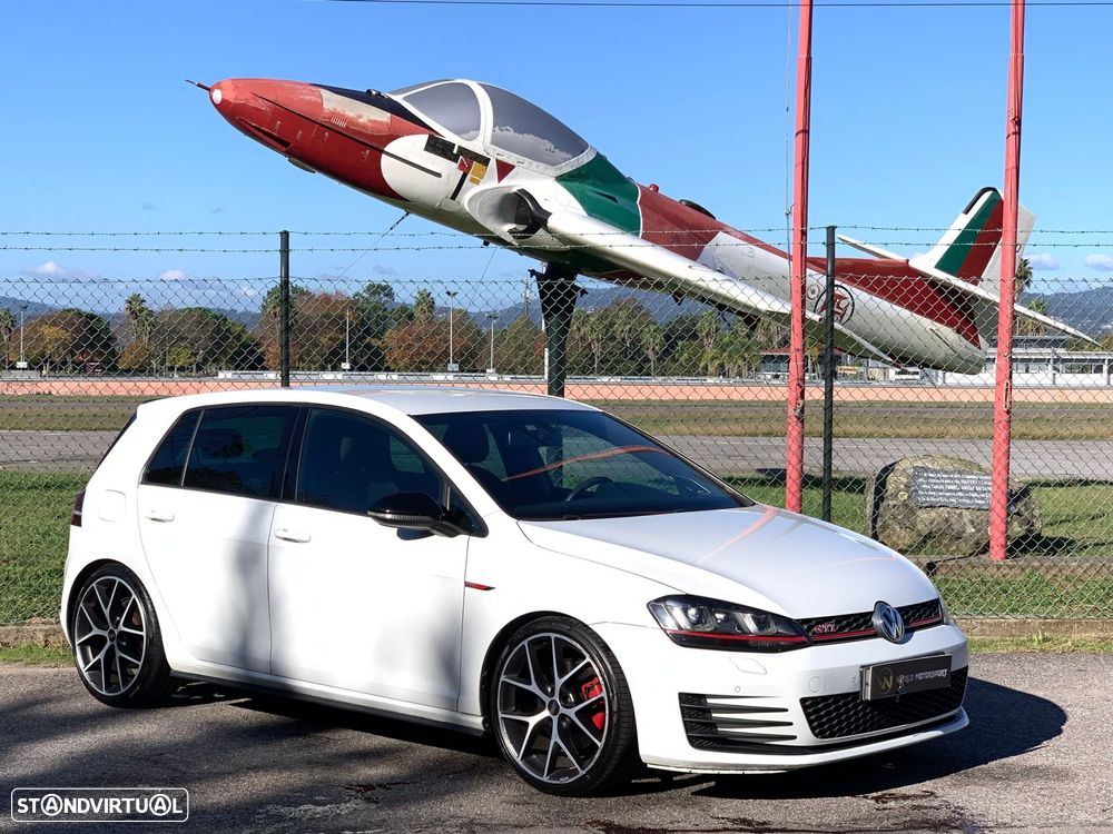 VW Golf 2.0 TSi GTi - 7