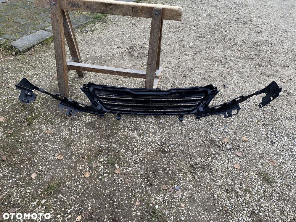 ATRAPA GRILL PEUGEOT 308 II T9 13-17 PG0404602 - 5