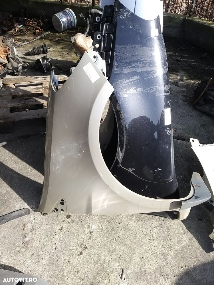 Aripa Dreapta pentru Renault Clio din 2008 - 1