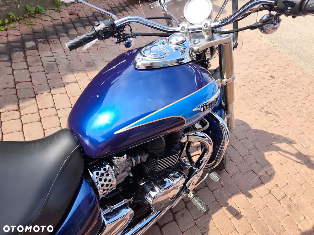 Triumph America - 40