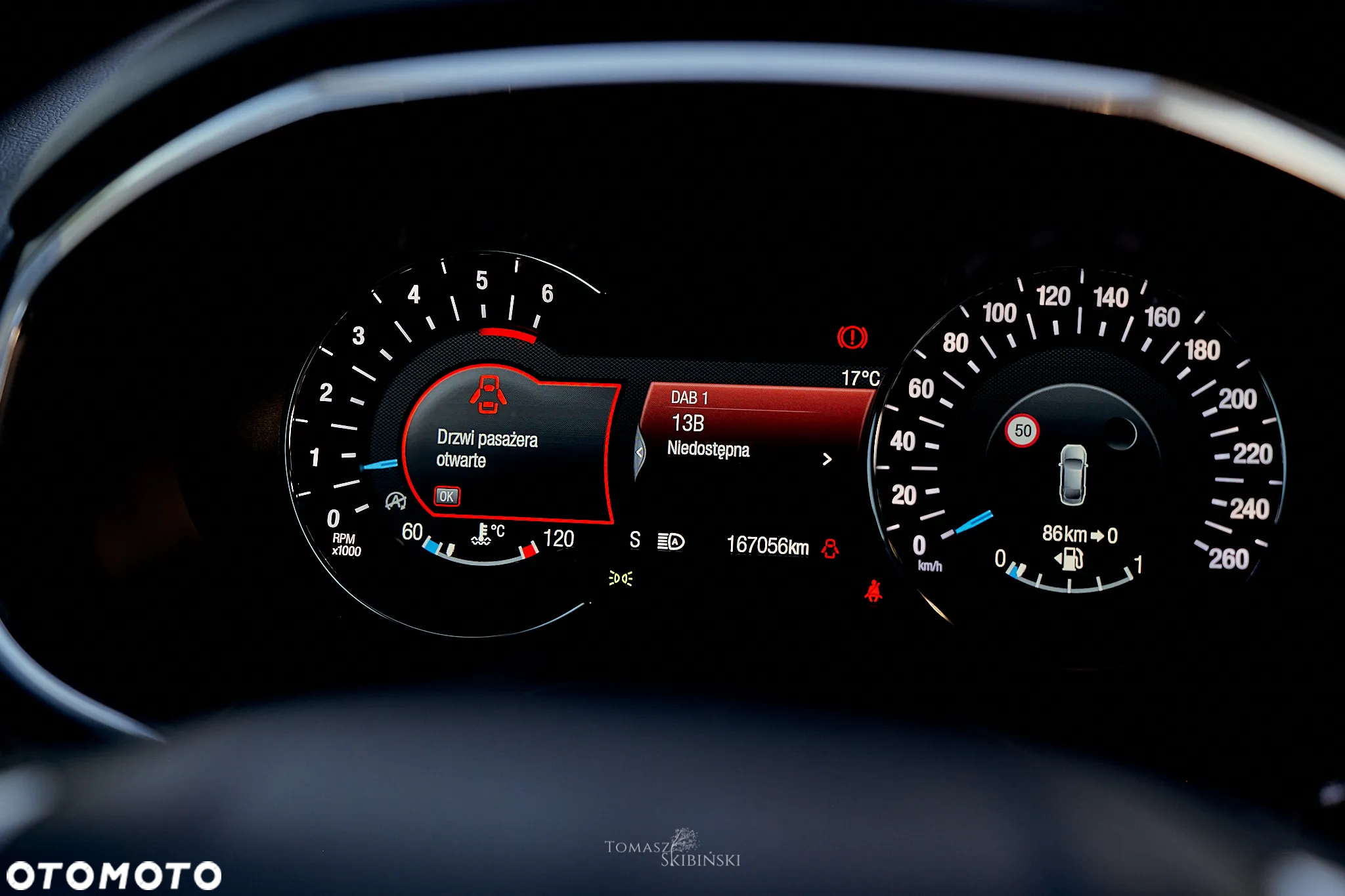 Ford S-Max - 17