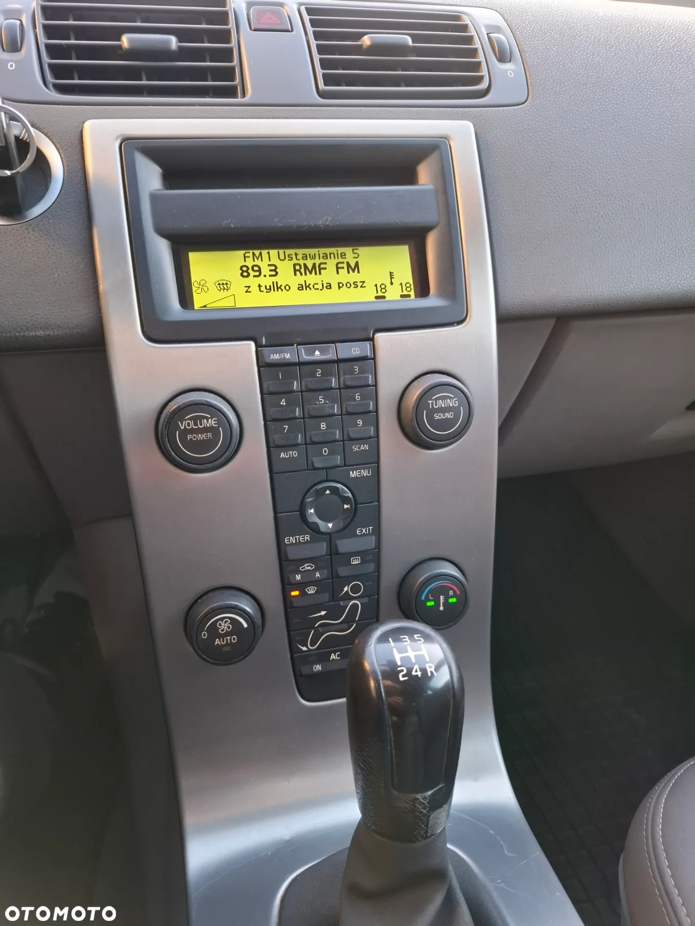 Volvo V50 1.8 Momentum - 8