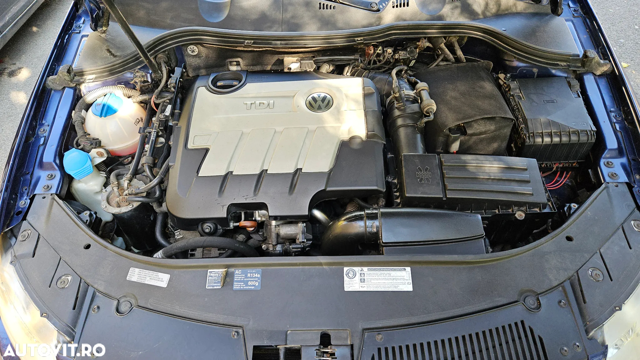 Volkswagen Passat - 9