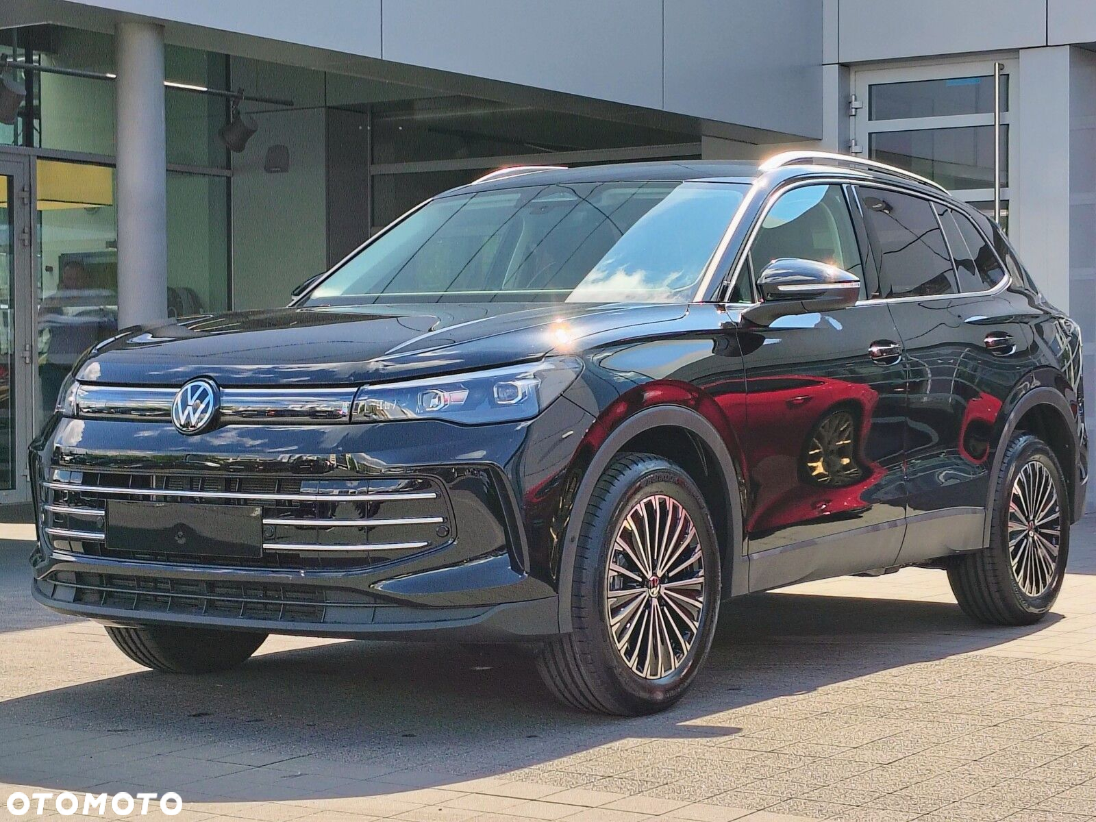 Volkswagen Tiguan - 3