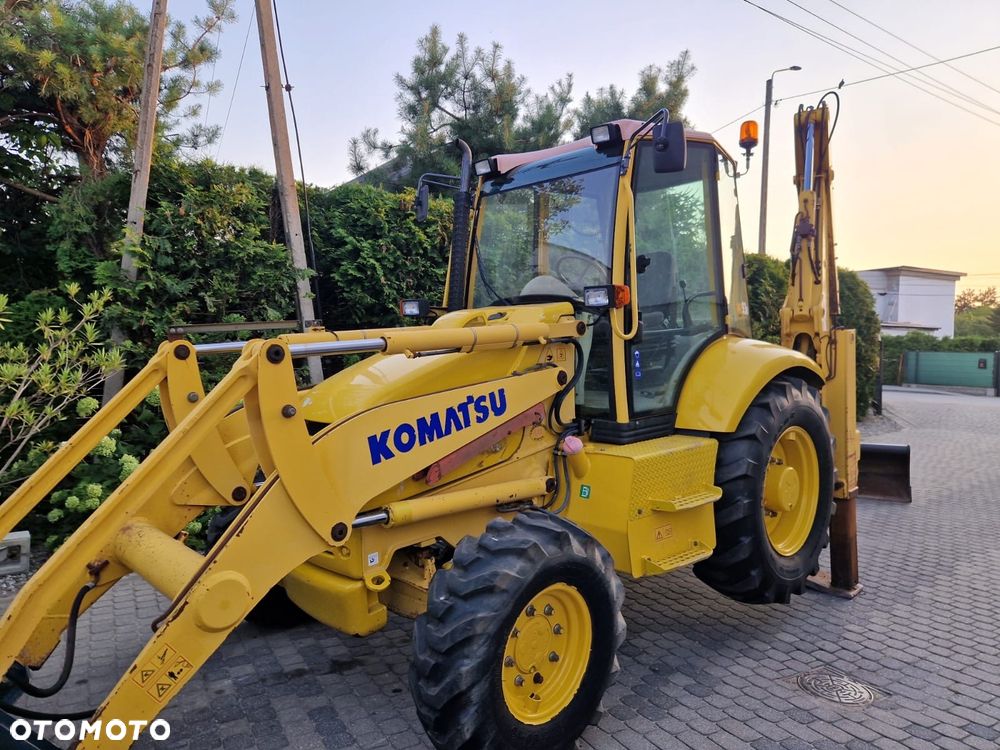Komatsu WB 93R - 20
