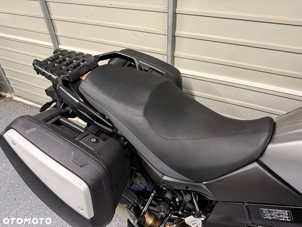 Suzuki V-STROM - 9