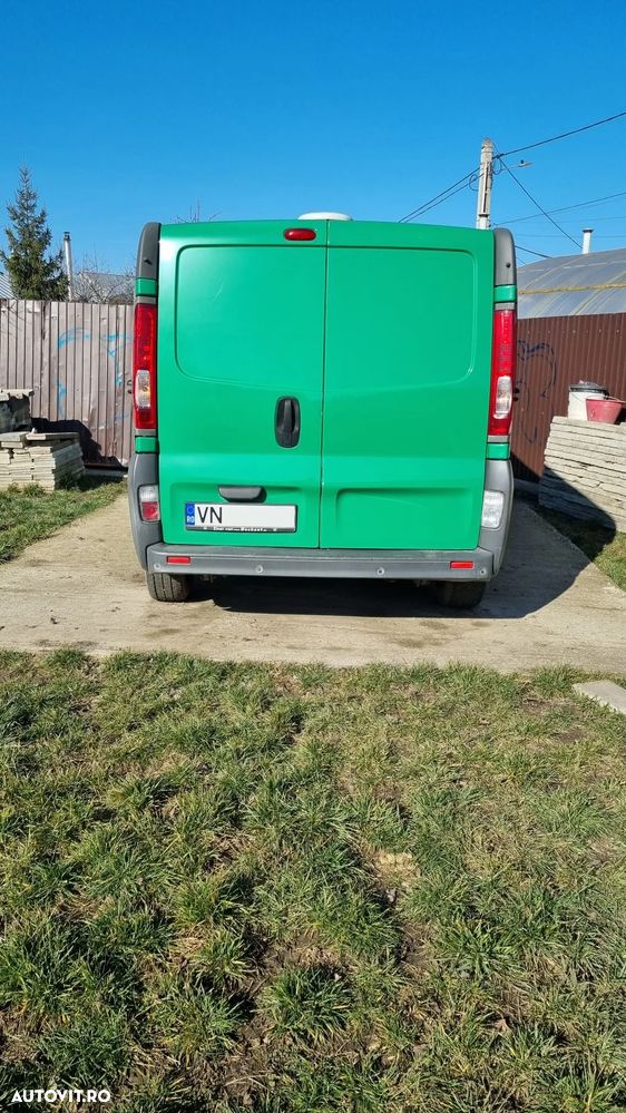 Opel Vivaro - 4