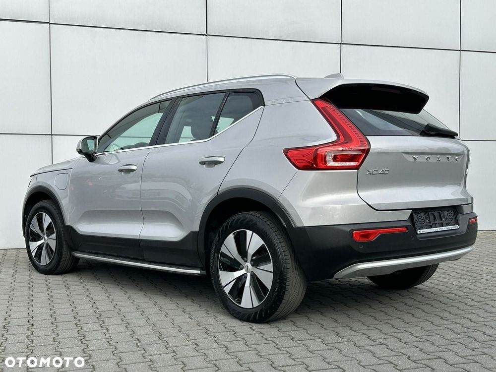 Volvo XC 40 T4 Plug-In Hybrid Core - 11
