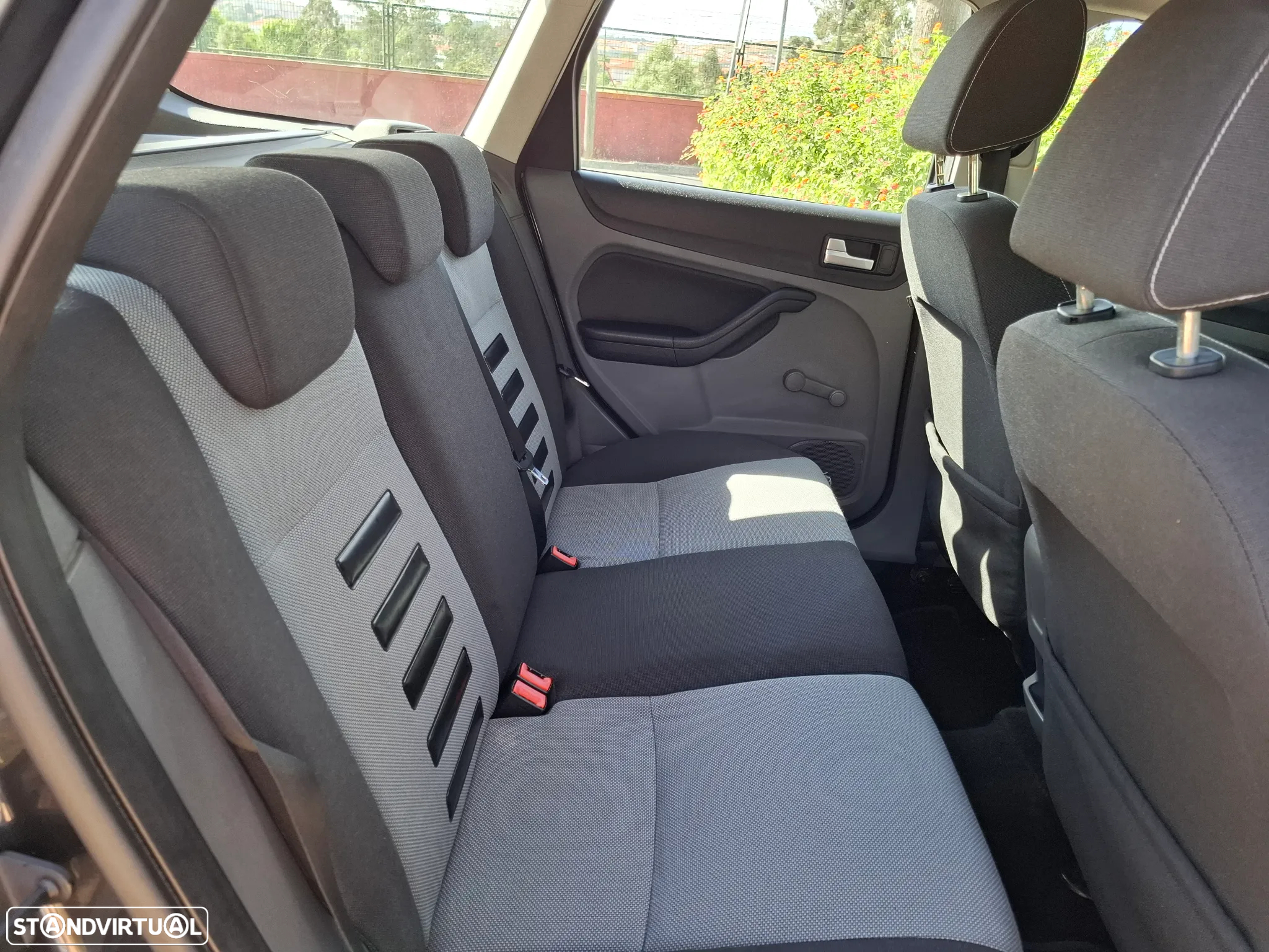 Ford Focus SW 1.6 TDCi 1st Edition - 5