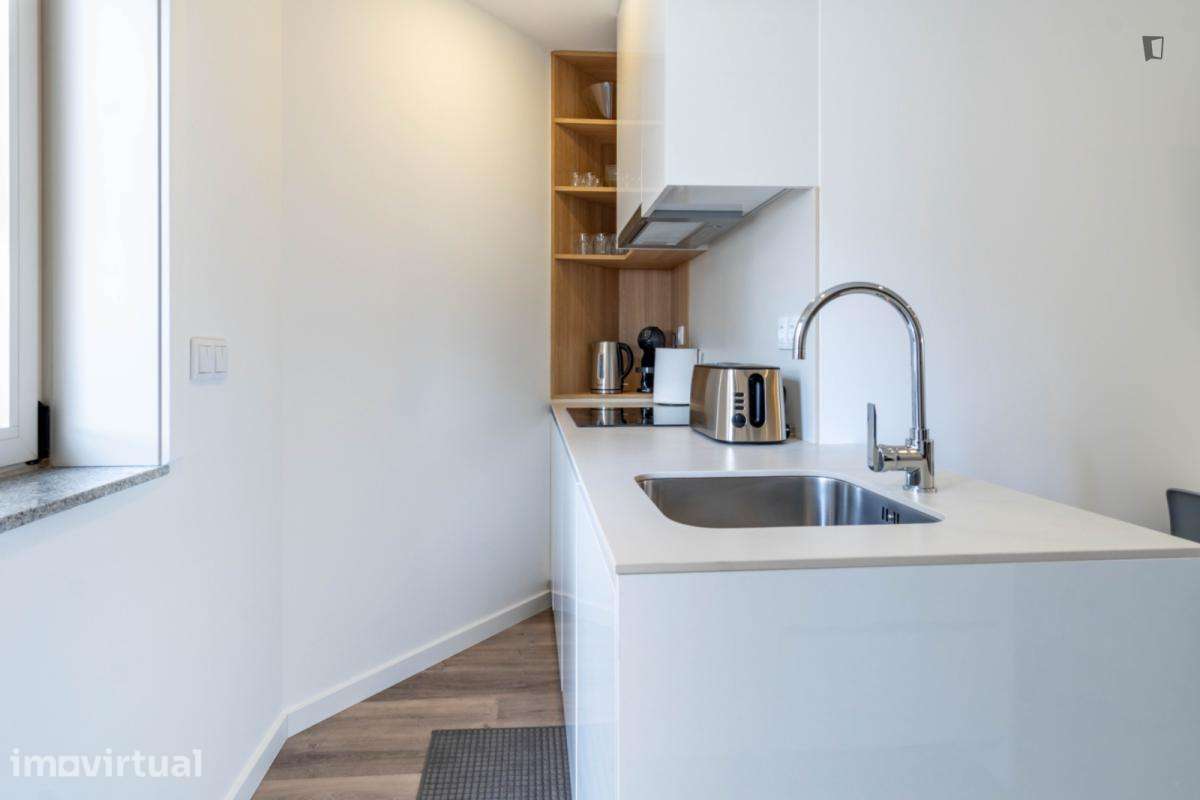 Quarto - localizado em Rio Tinto Porto - Grande imagem: 5/18