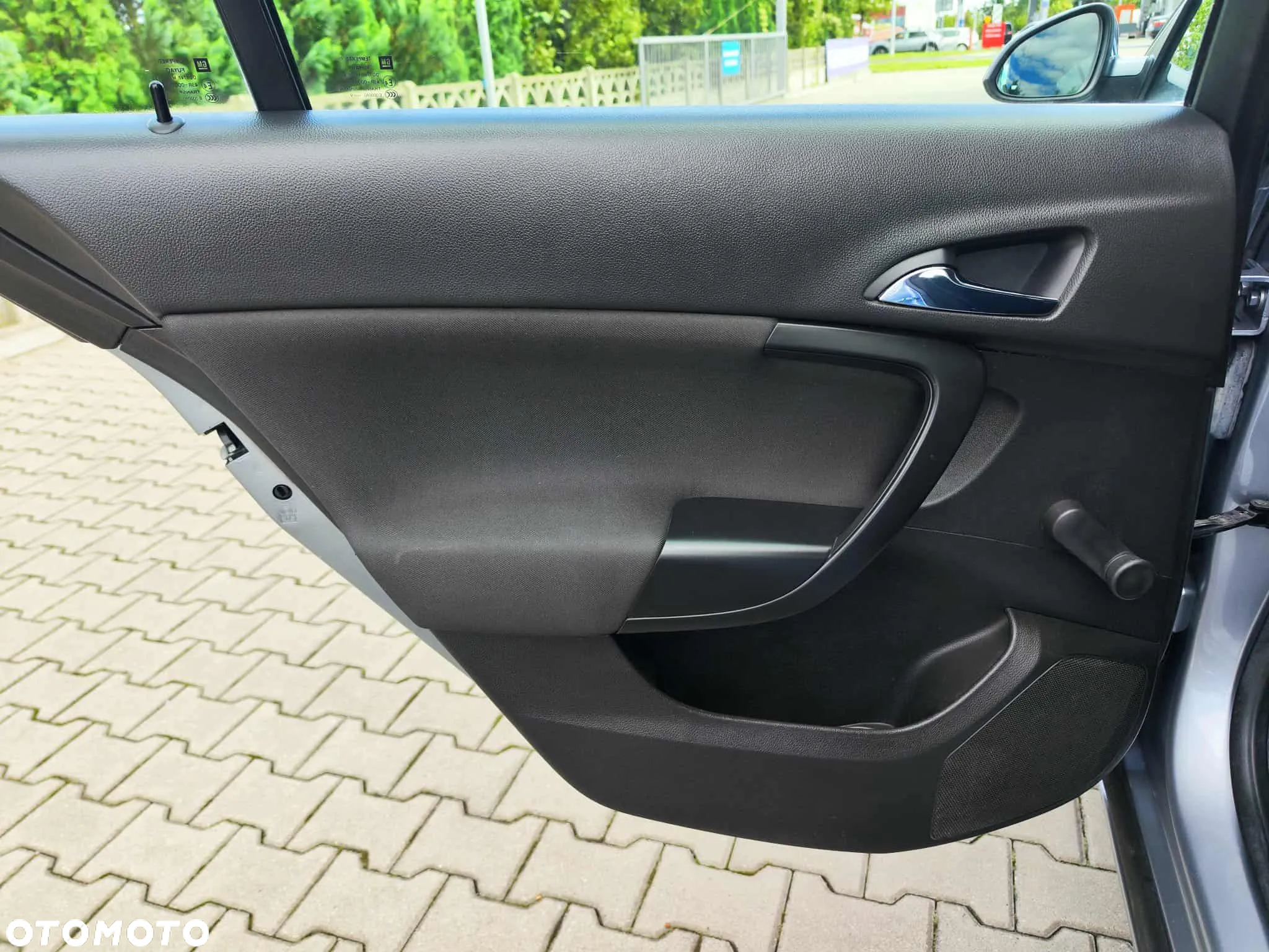 Opel Insignia 1.8 Elegance - 32