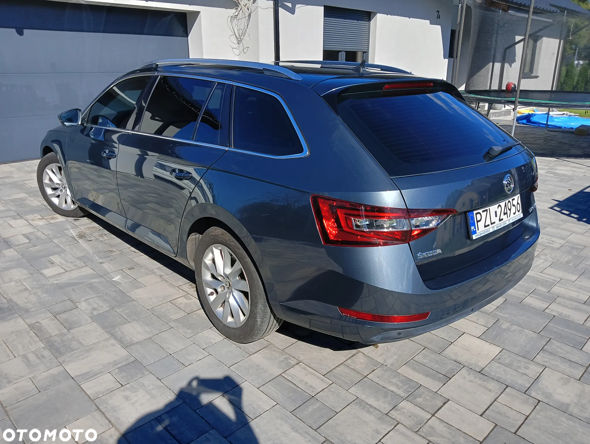 Skoda Superb 2.0 TDI Style DSG - 14