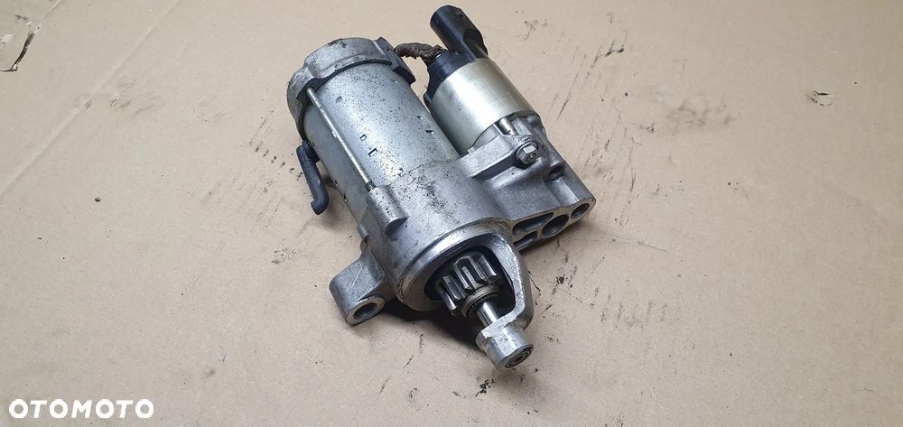 Rozrusznik starter silnika Audi A5 A4 B8 1.8 TFSI 06H911024B - 5