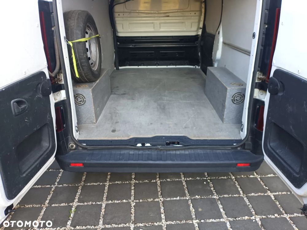 Opel Vivaro III - 8