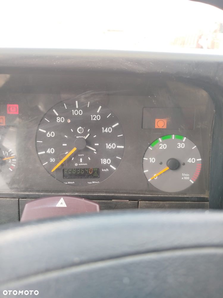 Volkswagen LT - 9