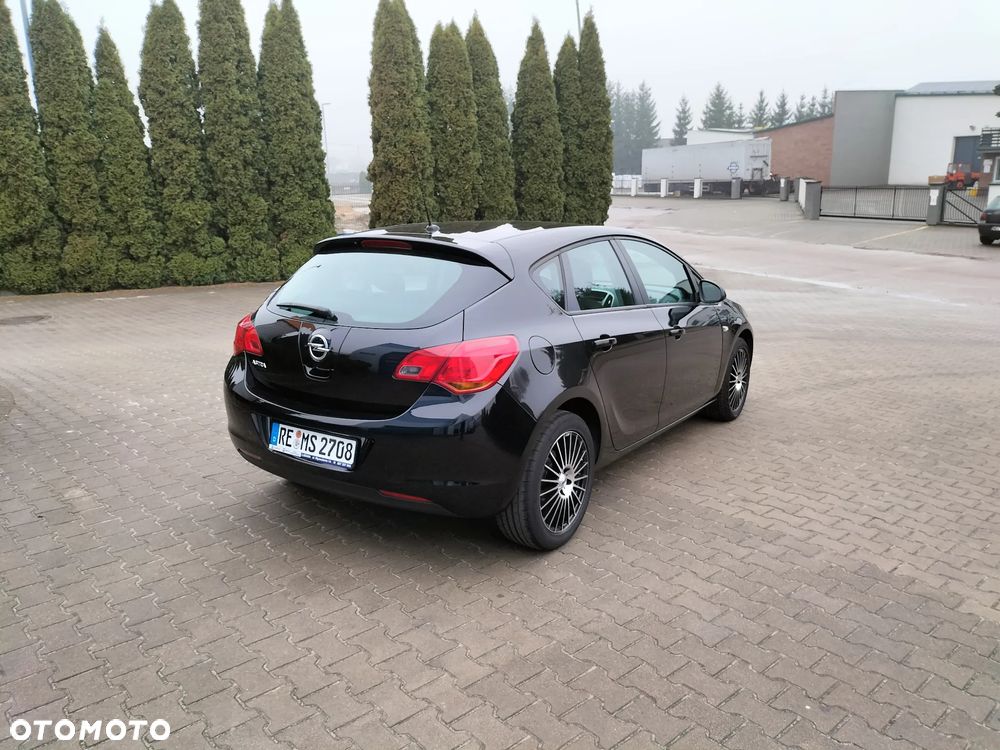 Opel Astra 1.6 Style - 3