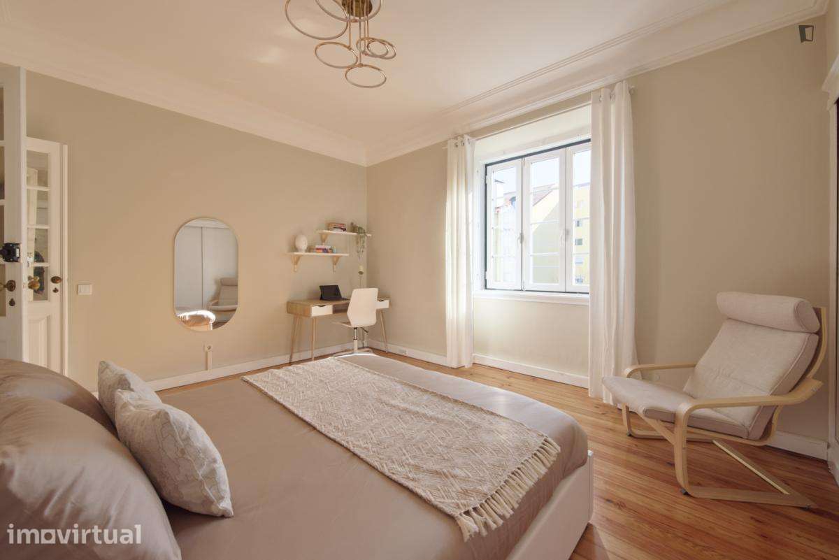 Quarto - localizado em Saldanha Lisbon - Grande imagem: 3/29