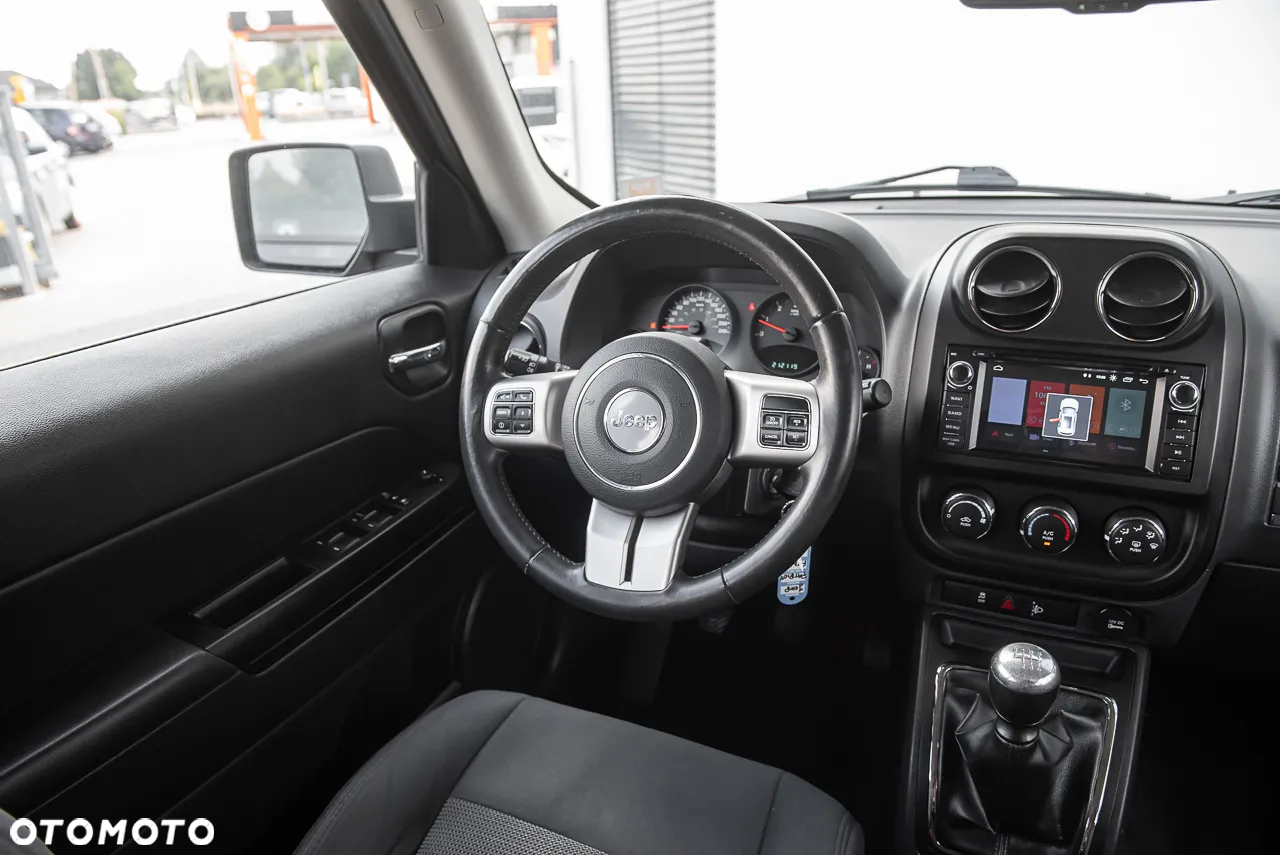 Jeep Patriot - 22