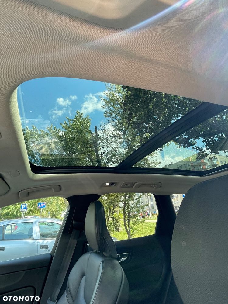 Volvo XC 60 T5 AWD Geartronic Momentum Pro - 10