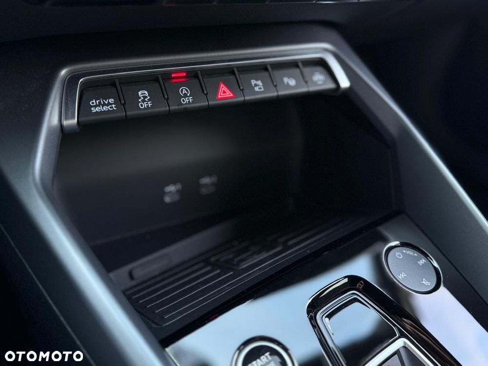 Audi A3 Sportback 35 TFSI mHEV S Line S tronic - 39