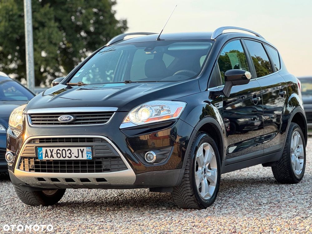 Ford Kuga 2.0 TDCi 2x4 Titanium - 12