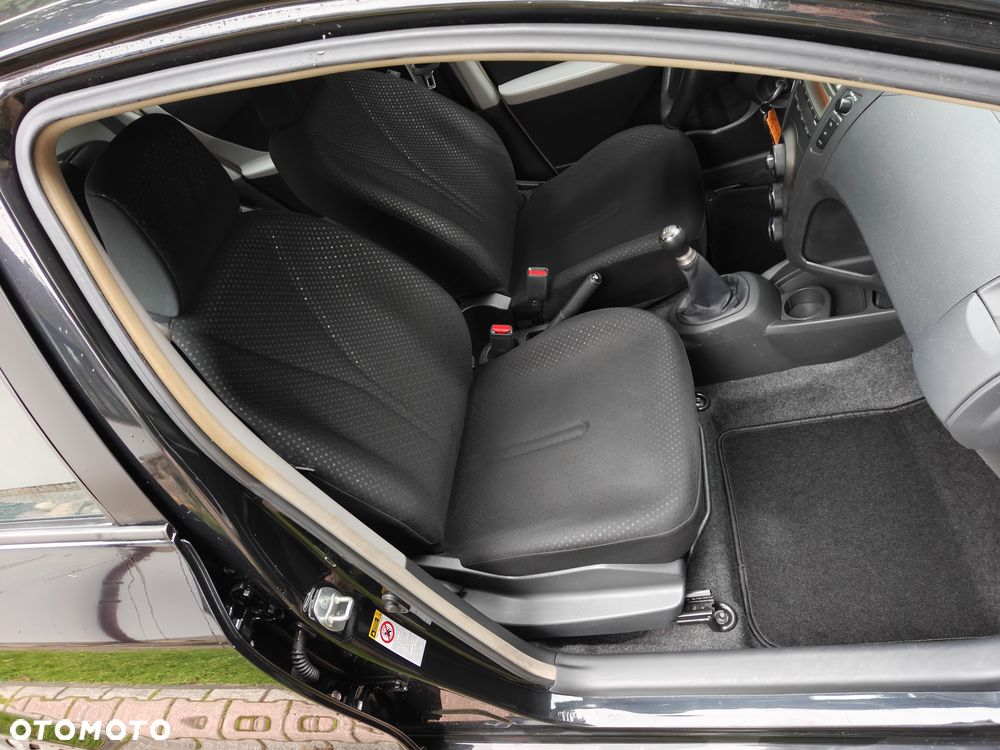 Toyota Yaris - 11