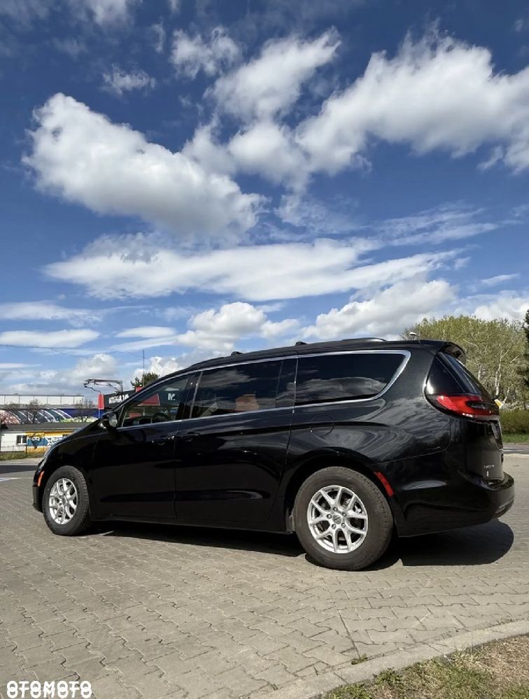 Chrysler Pacifica - 7
