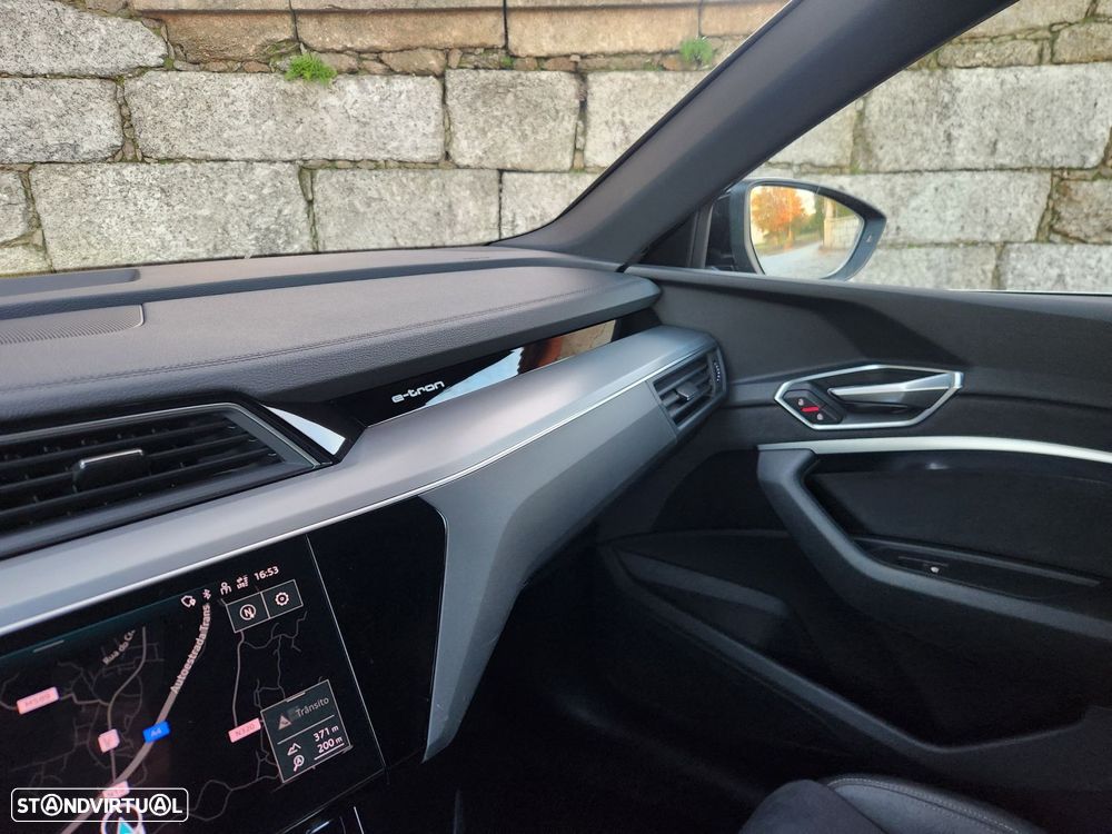 Audi e-tron Sportback 55 quattro S line - 37