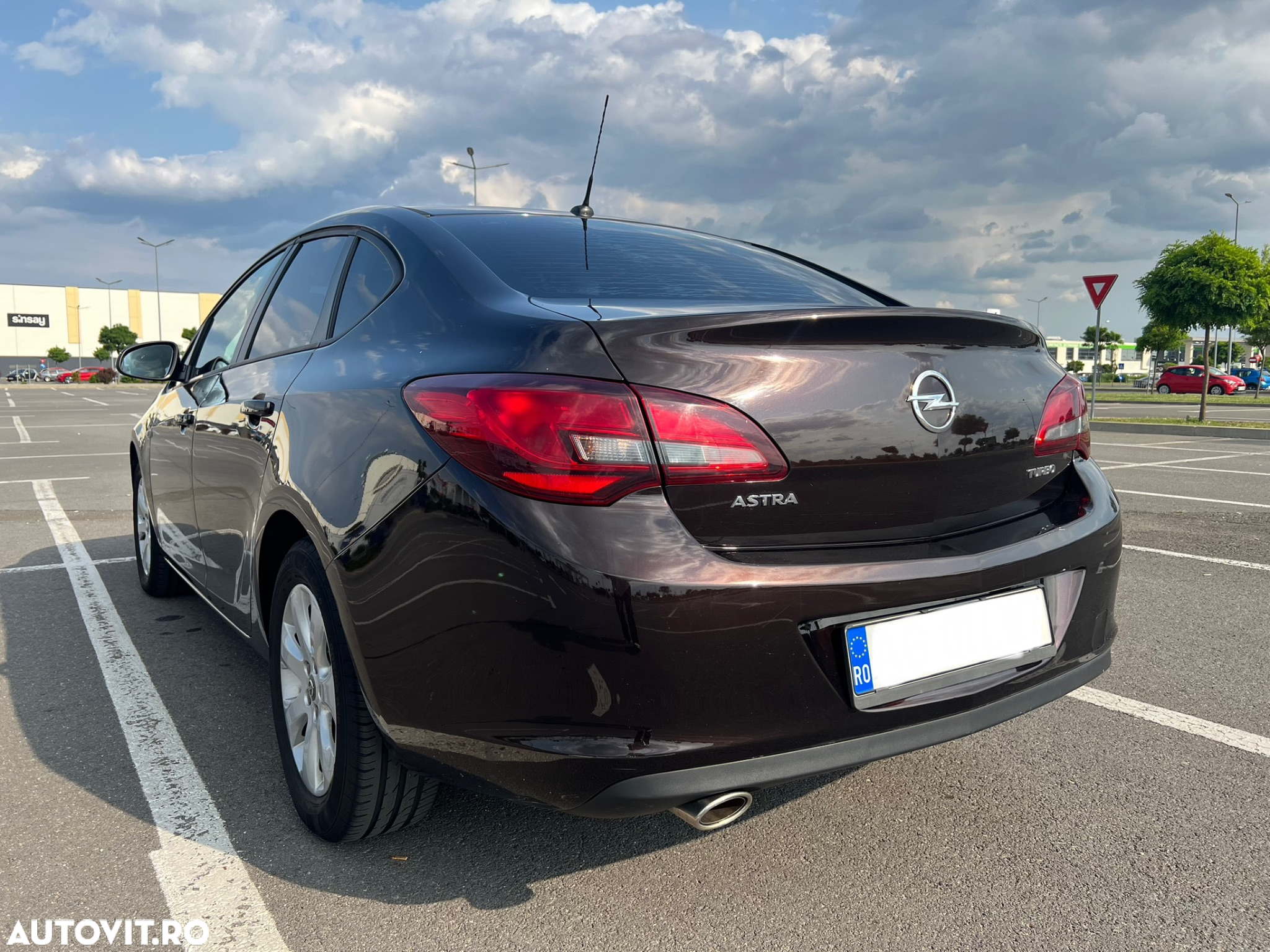 Opel Astra 1.4 Turbo ECOTEC Enjoy - 7