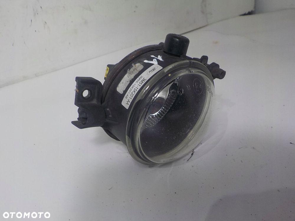 FORD FOCUS II MK2 HALOGEN PRAWY PRZÓD PRZEDNI 3M51-15K201-AA - 3