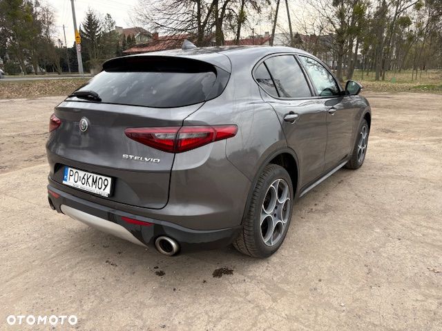 Alfa Romeo Stelvio 2.0 Turbo Executive Q4 - 6