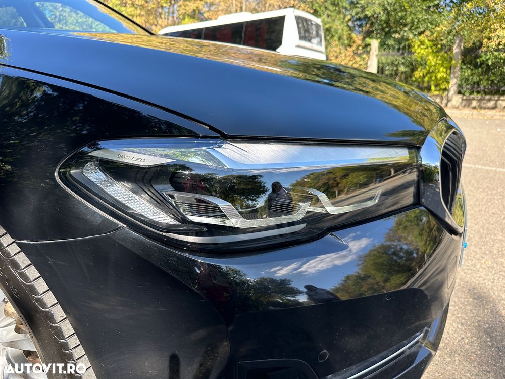 BMW Seria 5 530e Aut. Luxury Line - 18