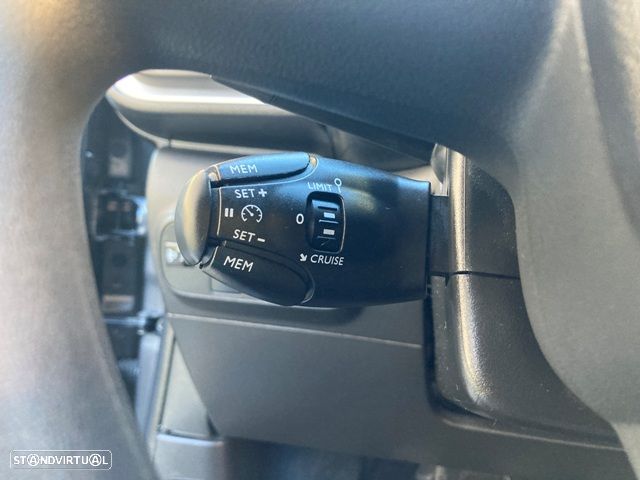 Citroën C3 1.2 PureTech C-Series - 19