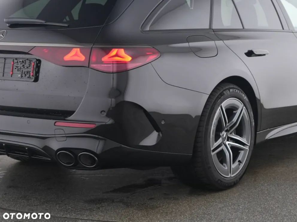 Mercedes-Benz E-Class 2026 photo 5