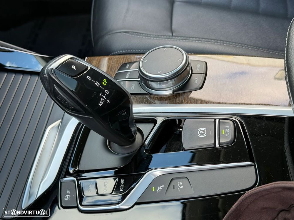 BMW X3 20 d xDrive Line Luxury - 54