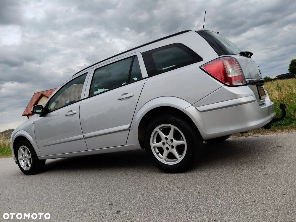 Opel Astra 1.6 Enjoy - 33