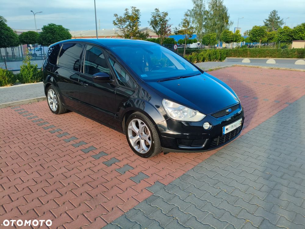 Ford S-Max 2.5 Titanium - 1