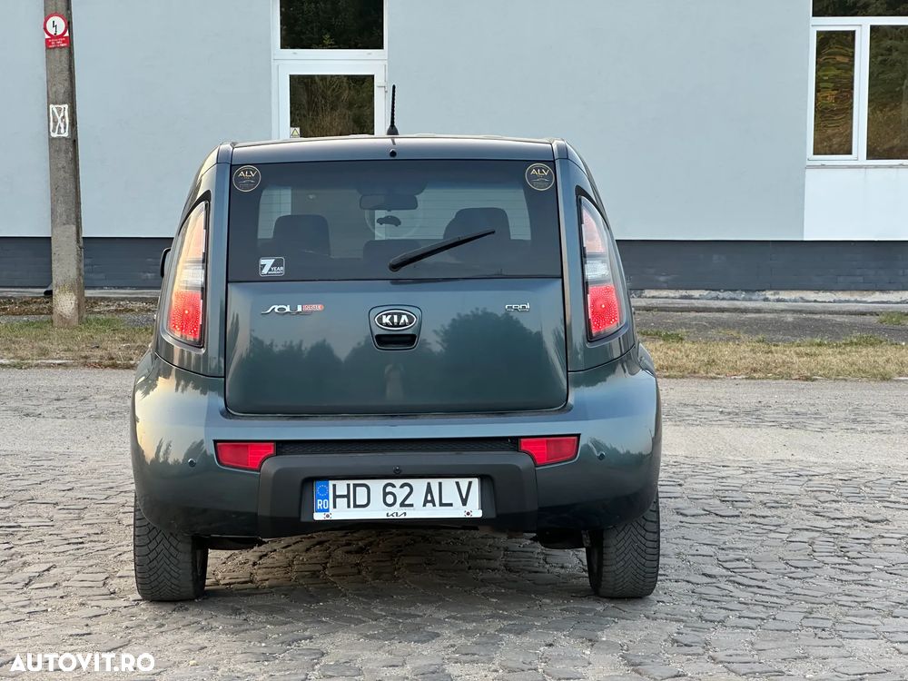 Kia Soul 1.6 CRDi Dream Team Edition - 3