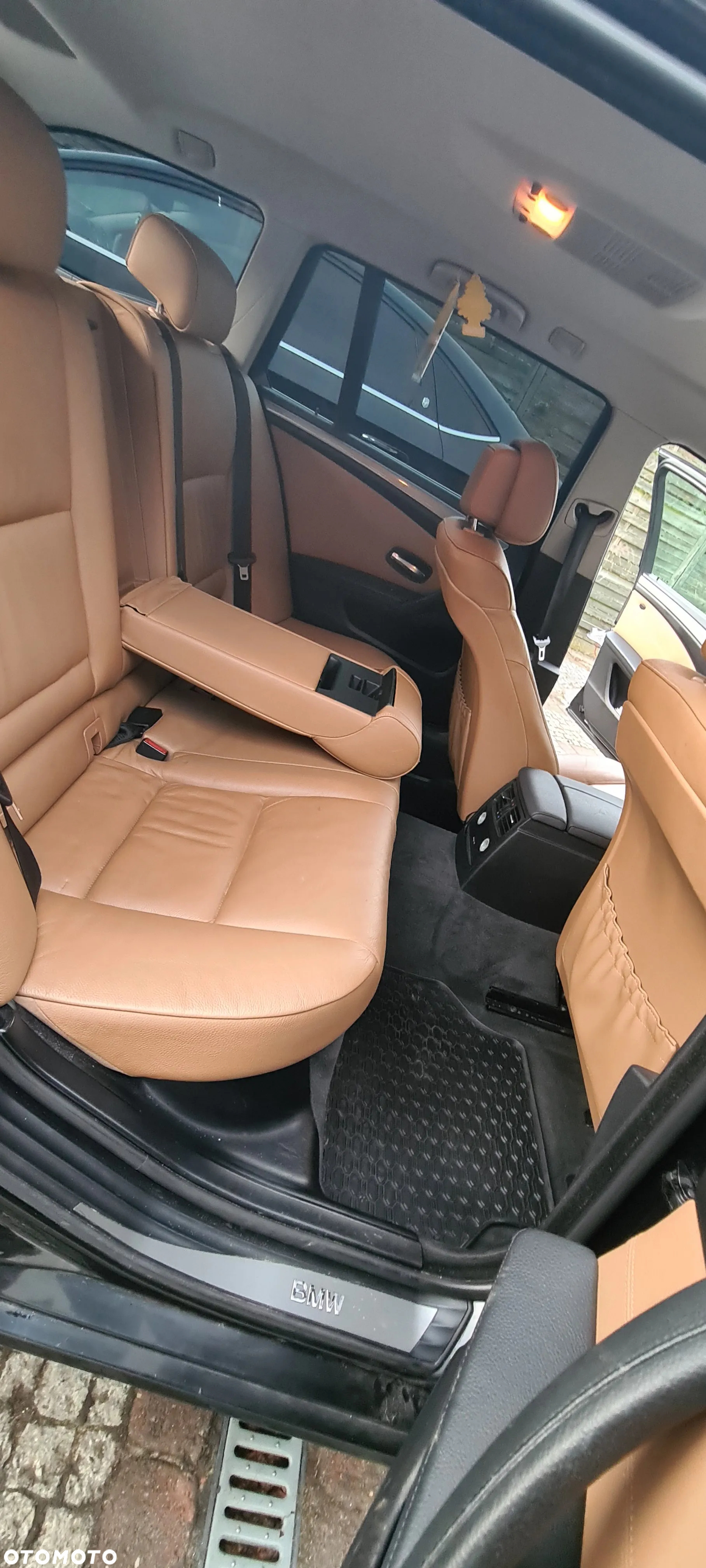 BMW Seria 5 520d Touring - 14