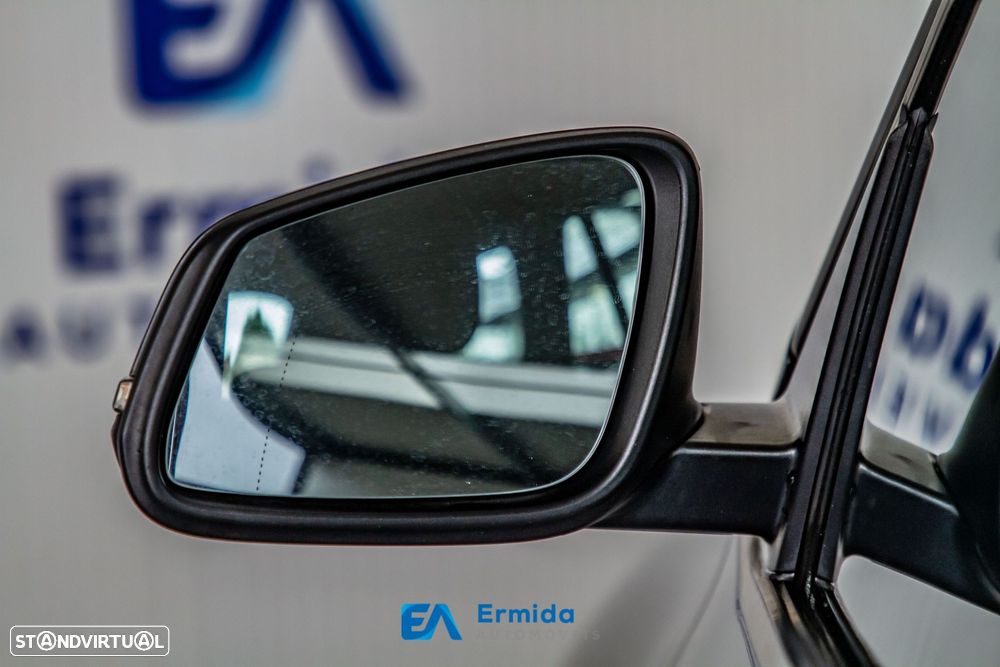 BMW X1 16 d sDrive Auto - 13