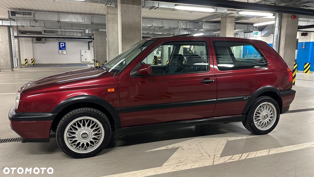 Volkswagen Golf - 41