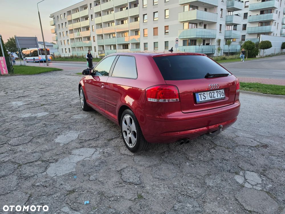 Audi A3 3-drzwiowe 2.0 TDI DPF quattro S line Sportpaket - 10