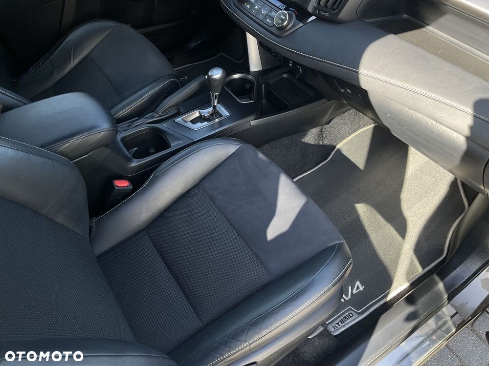 Toyota RAV4 Hybrid Prestige 4x4 - 10