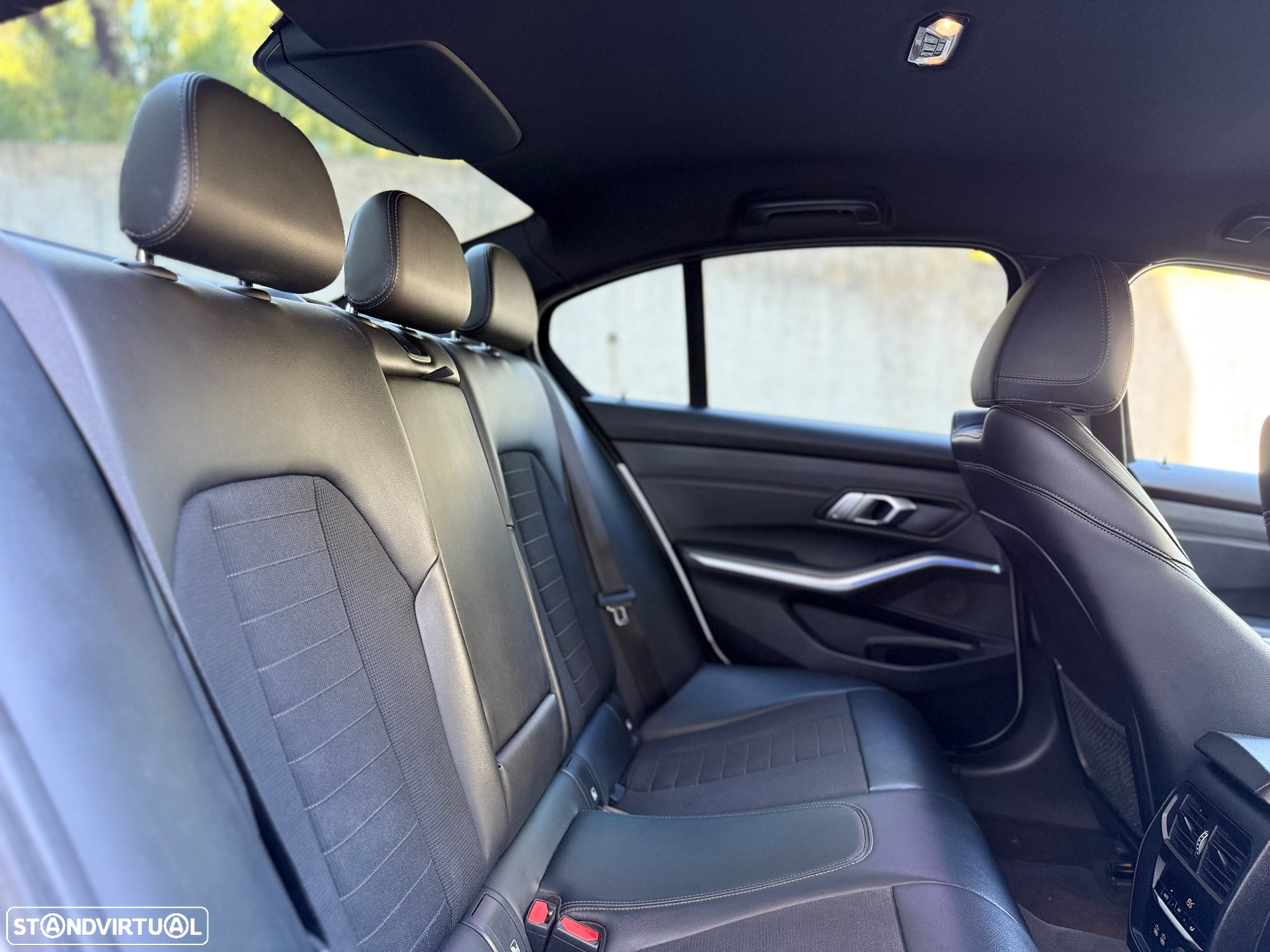 BMW 320 d Line Sport Shadow Auto - 23