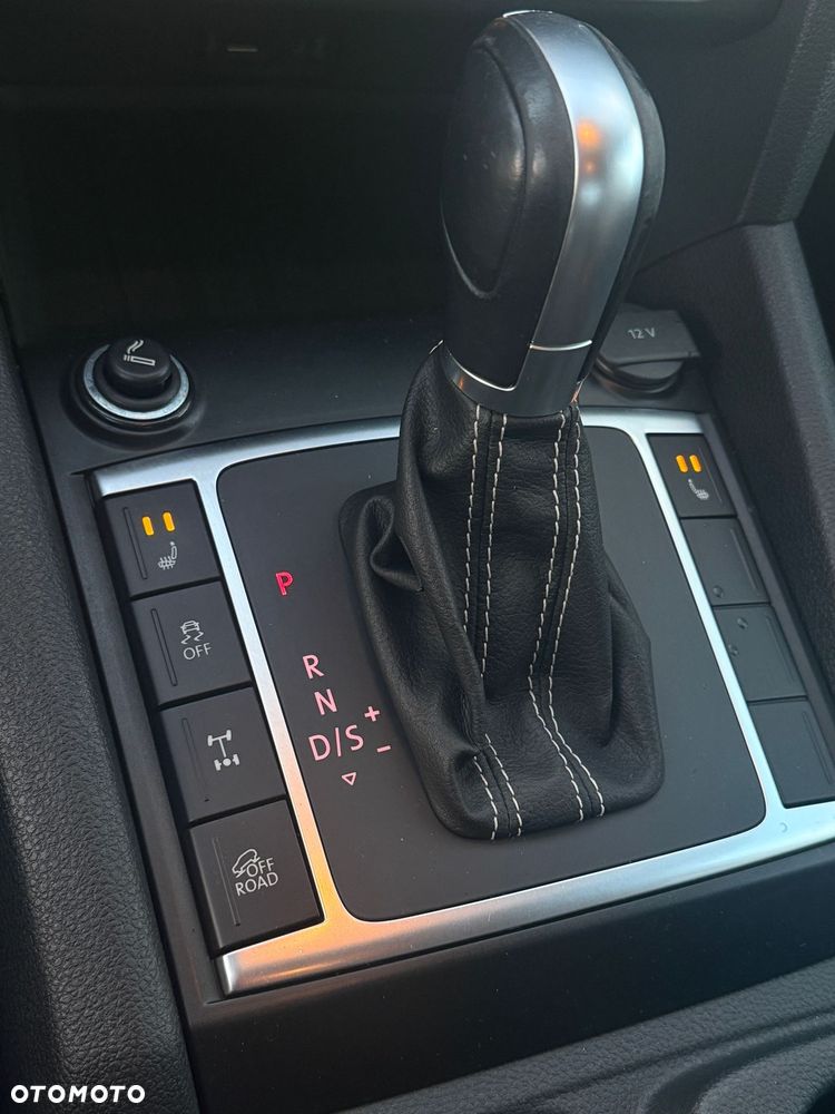 Volkswagen Amarok 3.0 V6 TDi 4MOTION Aventura - 21