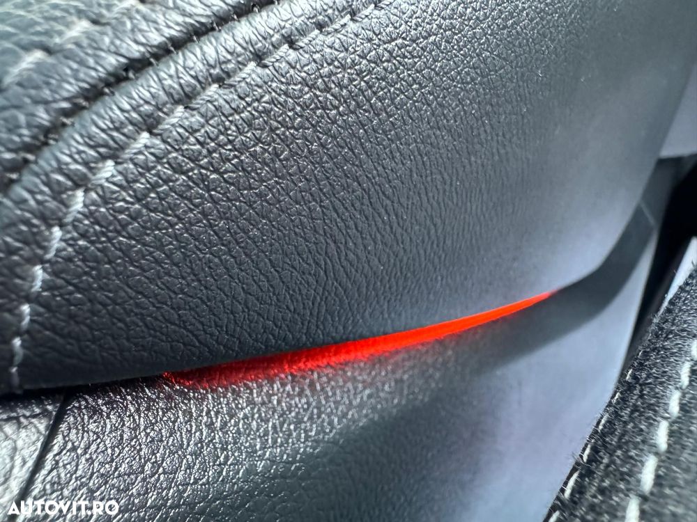 Nissan Qashqai 1.6 DCI Xtronic TEKNA - 28