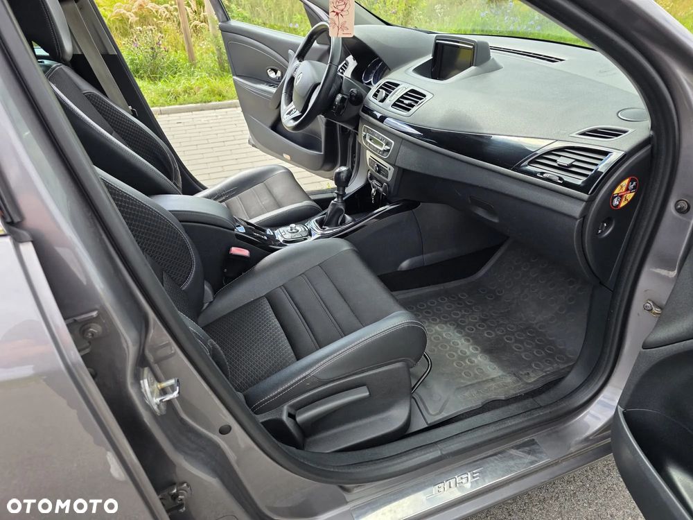 Renault Megane 1.2 16V TCE Energy Bose Edition - 10