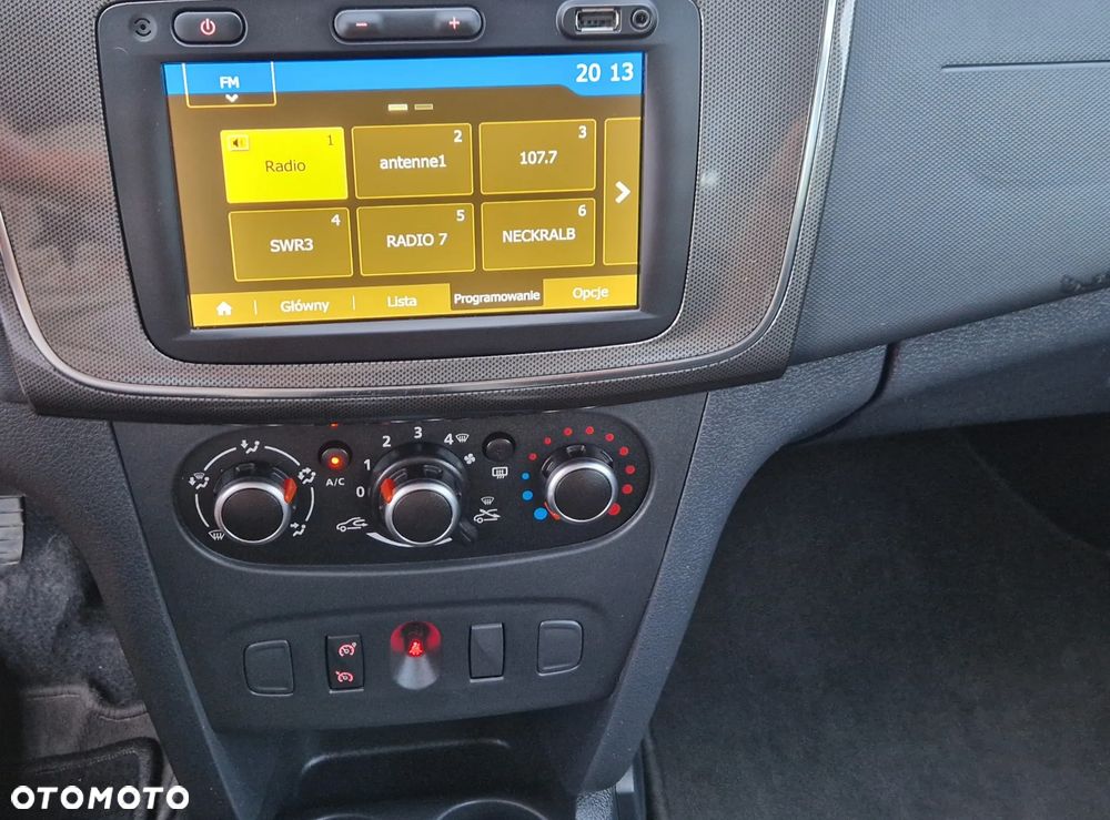 Dacia Sandero 0.9 TCe SL Celebration - 16