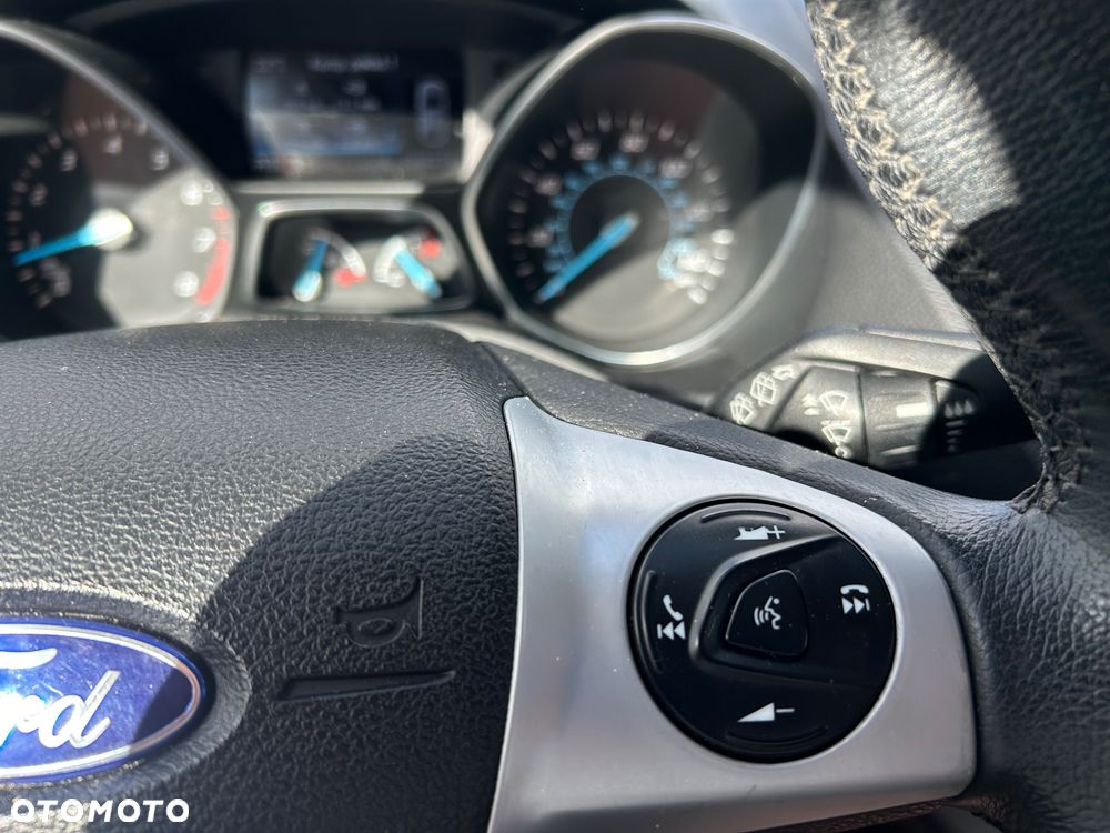 Ford Escape 2.0 EcoBoost FWD Titanium - 22
